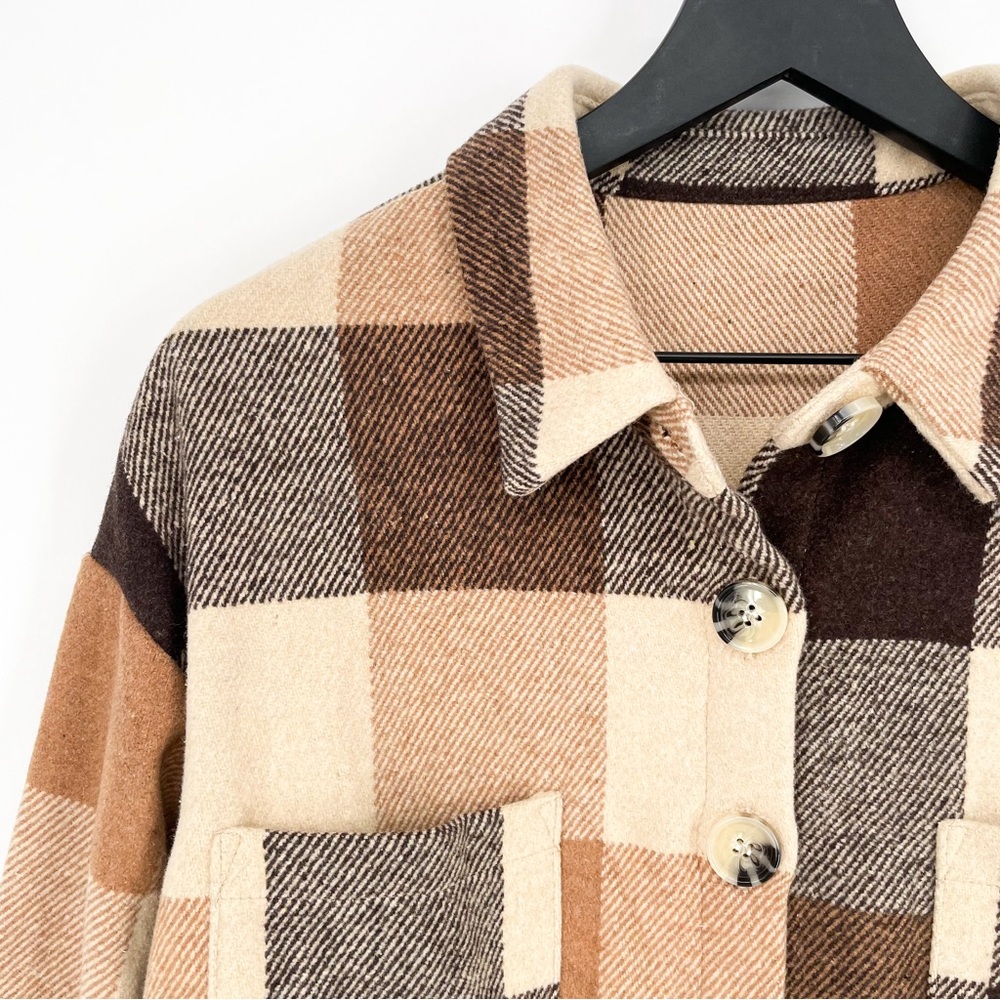 Neutral Plaid Button Down Shacket Medium - image 3